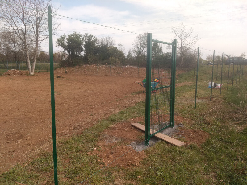 recinzione e posa cancello pedonale da giardino recinzione e posa cancello pedonale da giardino